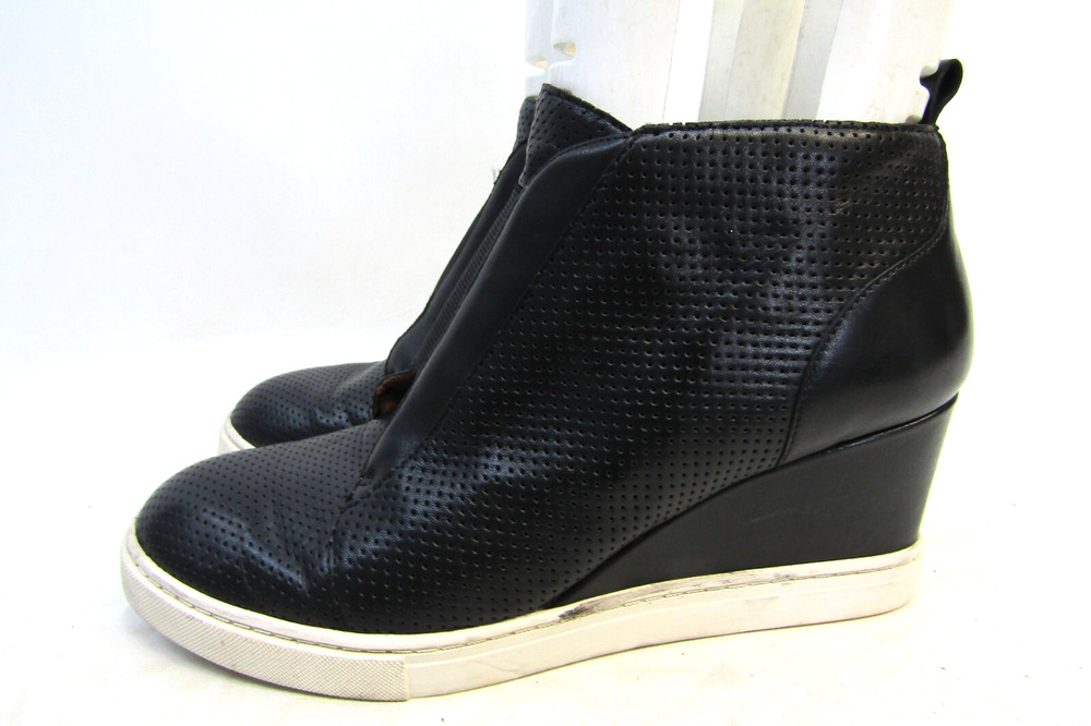 L. Paolo Womens Sz 7.5 M Black Leather Wedge Zip Ankle Fashion Boots